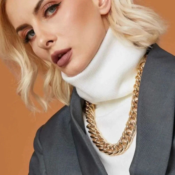 NEW Minimalist 18K Gold Thick Chain Necklace - Picture 2 of 6